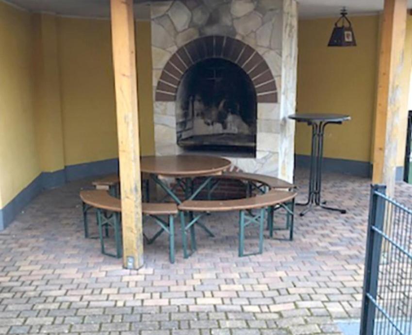 Pension Zum Lindenwald Colbitz Buitenkant foto