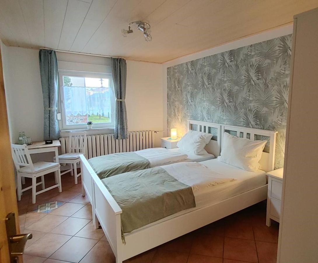 Pension Zum Lindenwald Colbitz Buitenkant foto
