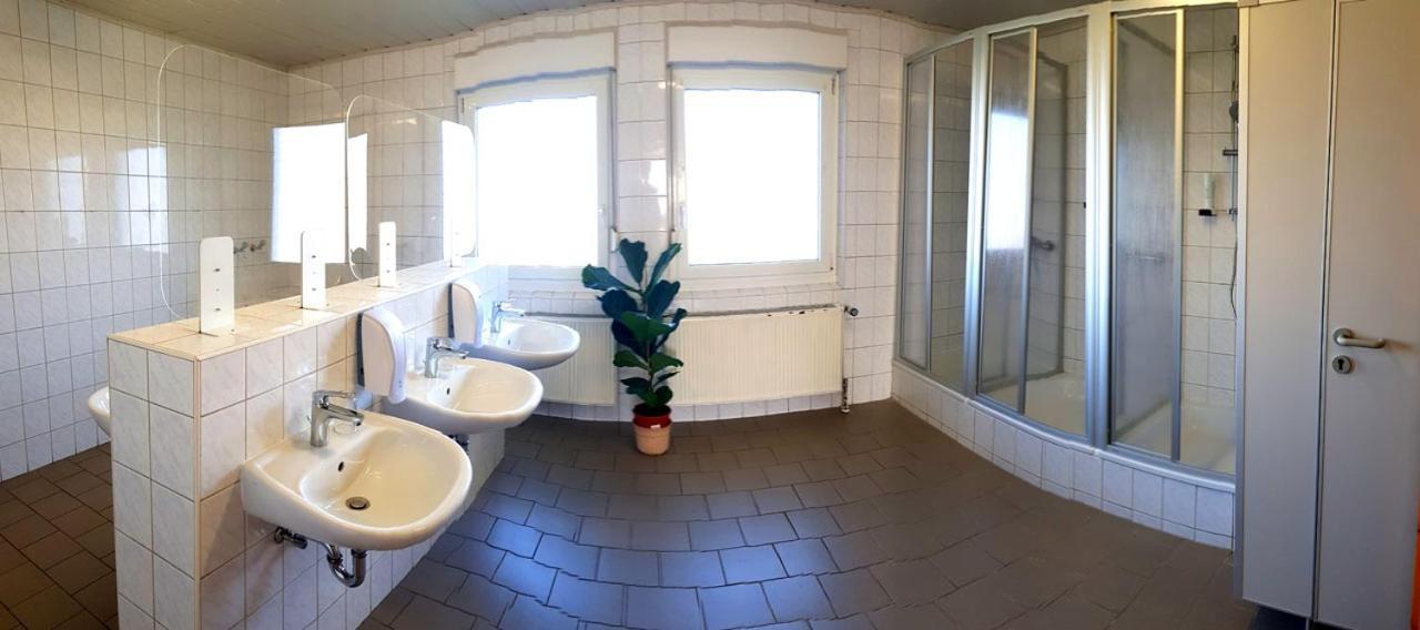 Pension Zum Lindenwald Colbitz Buitenkant foto